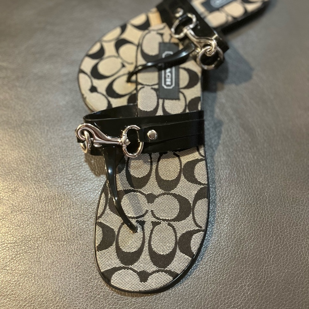 Coach thong sandals